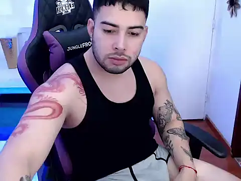 baby mateo online show from 11-30-25, 11:42