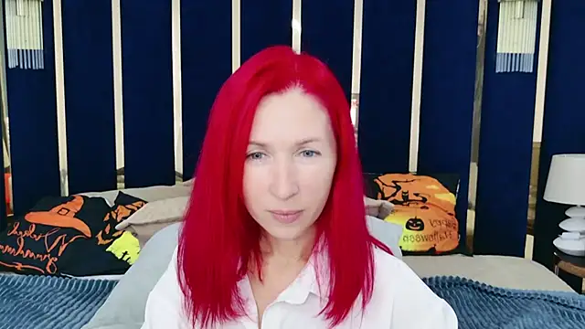 Snapshot of Sofia_Lix chatting on 10-23-25, 03:55 Sofia Lix online show from 10-23-25, 03:55