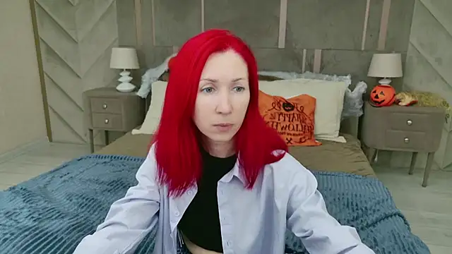 Snapshot of Sofia_Lix chatting on 10-24-25, 04:03 Sofia Lix online show from 10-24-25, 04:03