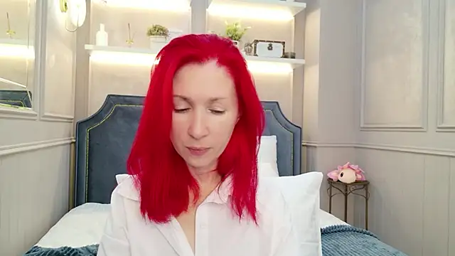 Snapshot of Sofia_Lix chatting on 12-04-25, 04:00 Sofia Lix online show from 12-04-25, 04:00