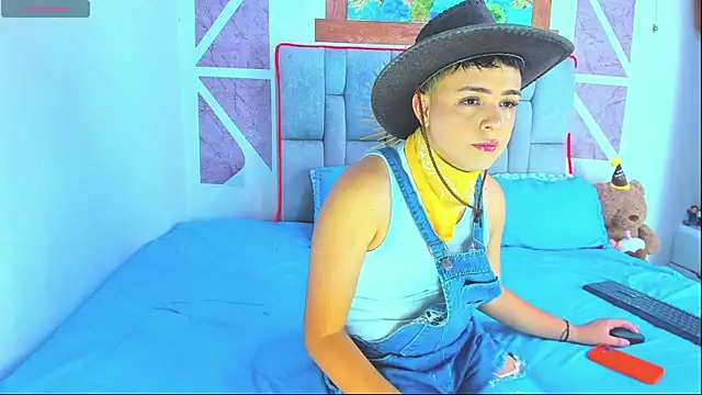 Snapshot of christopher_Hot chatting on 03-03-26, 11:21 christopher Hot online show from 03-03-26, 11:21