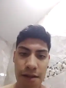 aispuro8505 online show from 10-22-25, 02:23