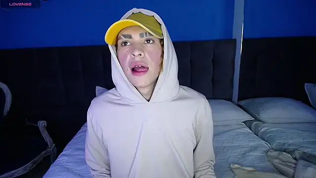 Aaron Fordd online show from 10-16-25, 08:10