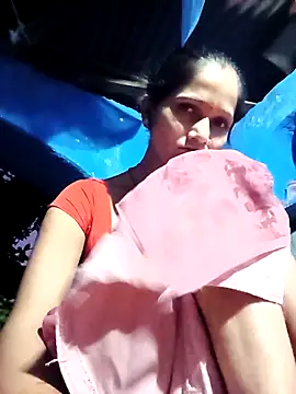 Jooli xx online show from 09-14-25, 01:21