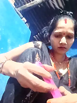 Jooli xx online show from 09-29-25, 01:38