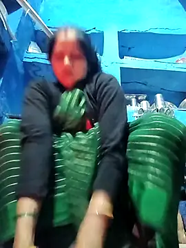 Jooli xx online show from 02-25-26, 12:42