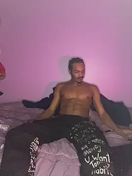 TRILLAHUNG online show from 03-19-26, 07:23