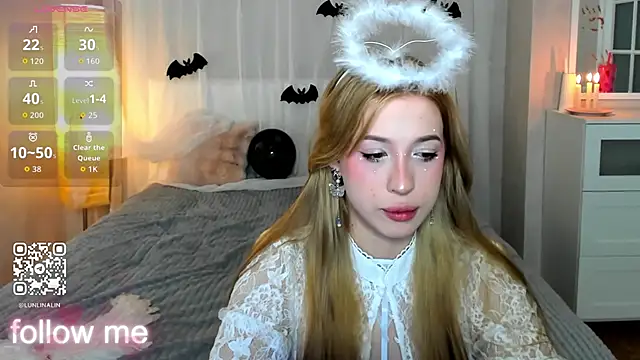 LightStar 18 online show from 10-30-25, 09:33