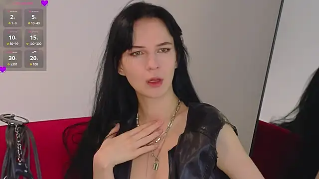 Snapshot of Alisssseee chatting on 11-21-25, 08:24 Alisssseee online show from 11-21-25, 08:24