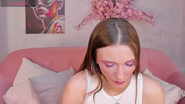 Snapshot of Alisha_Green chatting on 09-10-25, 08:58 Alisha Green online show from 09-10-25, 08:58