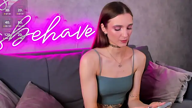 Snapshot of Alisha_Green chatting on 10-07-25, 09:17 Alisha Green online show from 10-07-25, 09:17