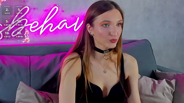 Snapshot of Alisha_Green chatting on 10-28-25, 10:08 Alisha Green online show from 10-28-25, 10:08