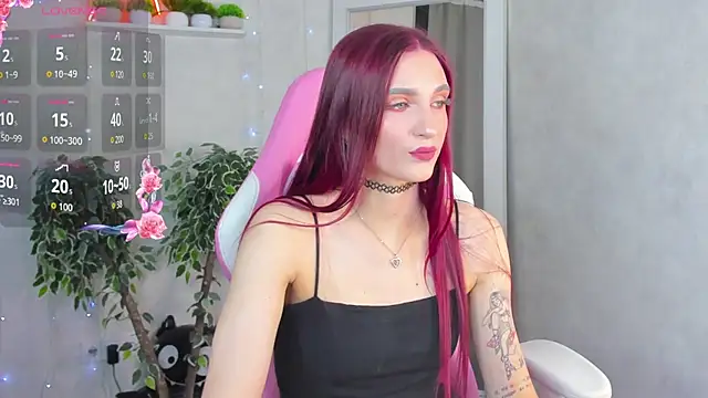 Snapshot of Alisha_Green chatting on 11-30-25, 09:24 Alisha Green online show from 11-30-25, 09:24