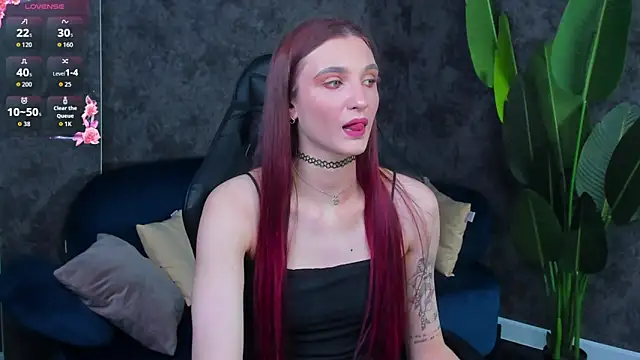 Snapshot of Alisha_Green chatting on 12-05-25, 10:02 Alisha Green online show from 12-05-25, 10:02