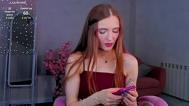 Snapshot of Alisha_Green chatting on 07-17-26, 05:18 Alisha Green online show from 07-17-26, 05:18