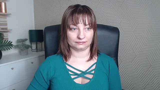 Snapshot of angelaSamt chatting on 01-07-26, 08:28 angelaSamt online show from 01-07-26, 08:28