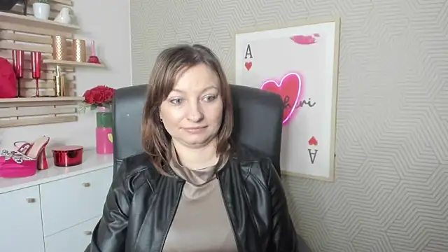 Snapshot of angelaSamt chatting on 02-25-26, 06:34 angelaSamt online show from 02-25-26, 06:34