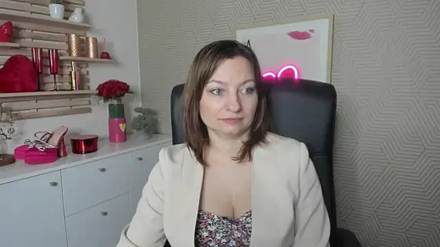 Snapshot of angelaSamt chatting on 02-27-26, 06:24 angelaSamt online show from 02-27-26, 06:24