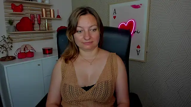 Snapshot of angelaSamt chatting on 06-29-26, 05:35 angelaSamt online show from 06-29-26, 05:35