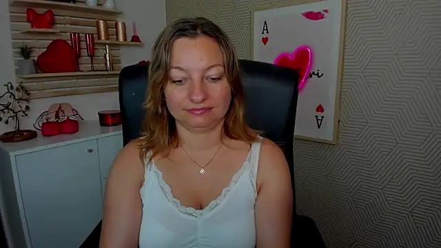 Snapshot of angelaSamt chatting on 07-02-26, 05:35 angelaSamt online show from 07-02-26, 05:35