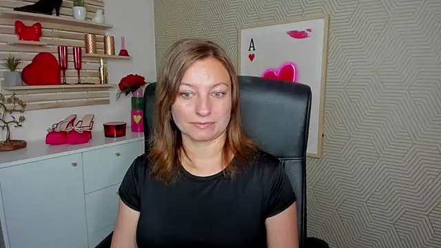 Snapshot of angelaSamt chatting on 07-22-26, 05:32 angelaSamt online show from 07-22-26, 05:32