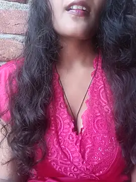 posewith online show from 09-15-25, 08:25