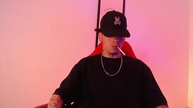 Anhonymus  online show from 10-04-25, 04:21