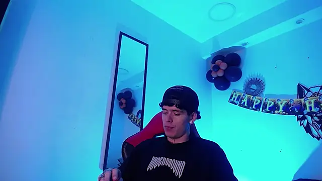 Anhonymus  online show from 10-20-25, 03:51