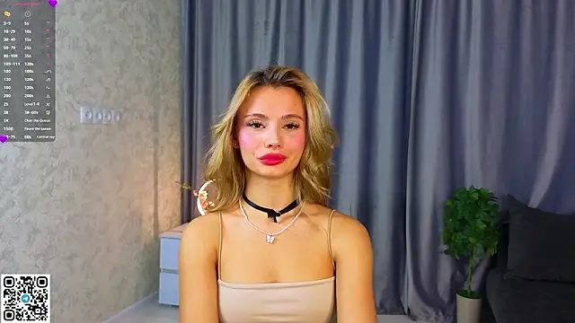 NaughtySeraphine online show from 02-27-26, 06:02