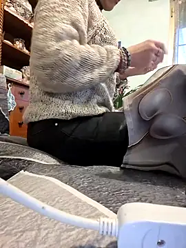 TigreBianca27 online show from 02-02-26, 04:17