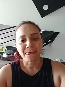 Snapshot of Amanda39 chatting on 07-04-26, 05:08 Amanda39 online show from 07-04-26, 05:08