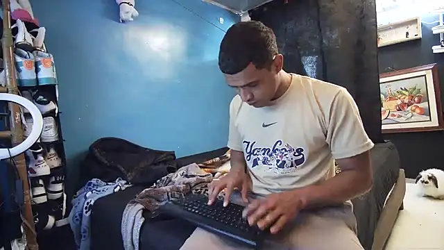 JoshuaMiller online show from 09-21-25, 01:02