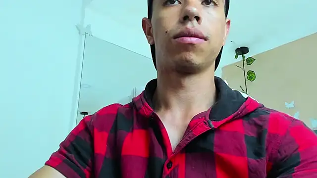 Muscle Scott online show from 09-13-25, 01:00