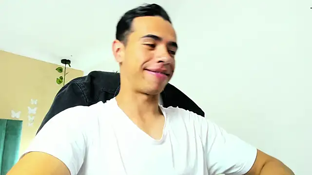 Muscle Scott online show from 09-15-25, 12:05