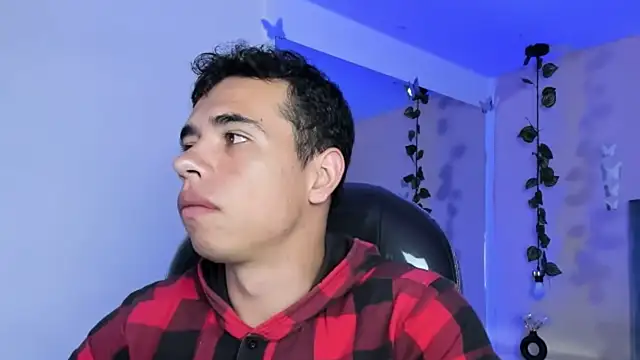 Muscle Scott online show from 02-28-26, 01:56