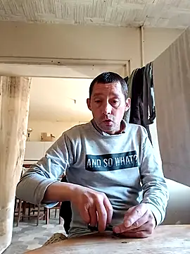 Snapshot of frederic198 chatting on 04-29-26, 05:30 frederic198 online show from 04-29-26, 05:30