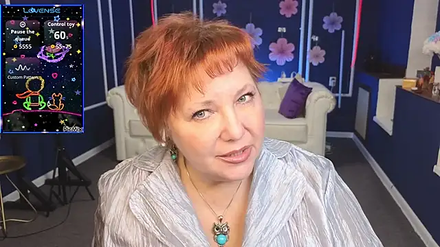 Kira Kenett online show from 10-12-25, 05:17