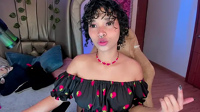 DaniCollinn  online show from 02-14-26, 12:57