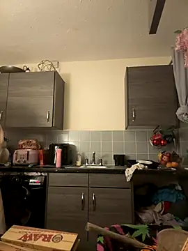 valentinalamont online show from 09-21-25, 04:25