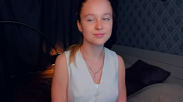 SoonMoor online show from 09-13-25, 06:08