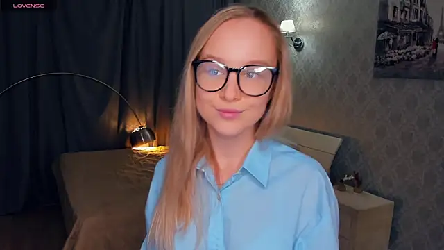 SoonMoor online show from 11-14-25, 06:17