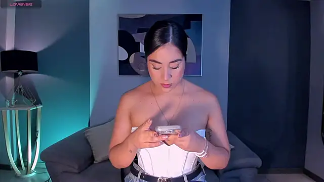 SussyBellX online show from 10-03-25, 08:06