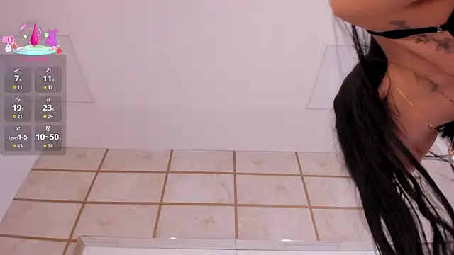 RoxyLior online show from 01-17-26, 03:22