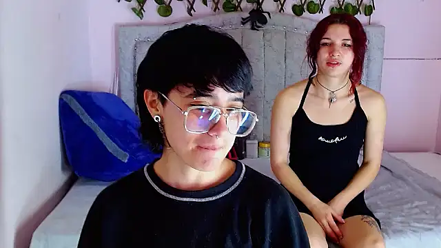 Snapshot of Britney_thx chatting on 12-15-25, 03:55 Britney thx online show from 12-15-25, 03:55