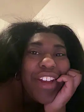 Snapshot of bunbun420247 chatting on 12-19-25, 10:06 bunbun420247 online show from 12-19-25, 10:06