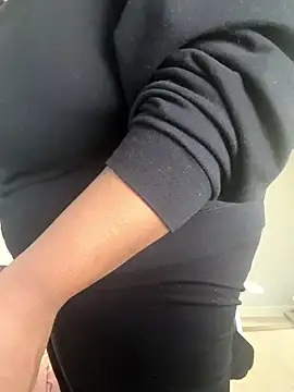 Snapshot of bunbun420247 chatting on 01-08-26, 02:52 bunbun420247 online show from 01-08-26, 02:52