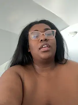 Snapshot of bunbun420247 chatting on 02-05-26, 04:00 bunbun420247 online show from 02-05-26, 04:00