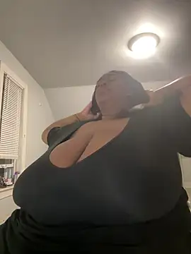 Snapshot of bunbun420247 chatting on 02-23-26, 12:09 bunbun420247 online show from 02-23-26, 12:09