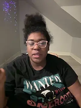 Snapshot of bunbun420247 chatting on 03-12-26, 10:43 bunbun420247 online show from 03-12-26, 10:43