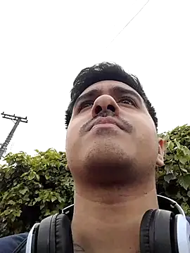 Deivi159078 online show from 10-02-25, 07:43